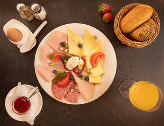 Konditorei Cafe Mirwald-Bad Nauheim/ Mirwald Frühstück Konditorei Cafe Mirwald-Bad Nauheim/ Mirwald Frühstück