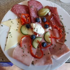 Konditorei Cafe Mirwald-Bad Nauheim/ Frühstück Mirwald Frühstück Aufschnitt Platte